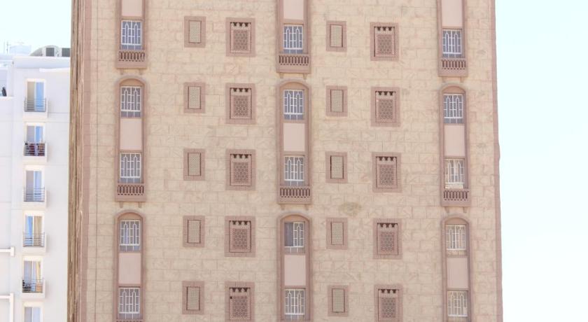 Al Hussam Hotel Apartments — Hotel in Muscat