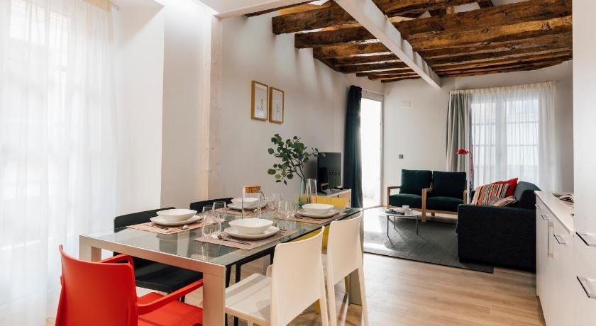 Calixto Fernandez de la Torre 2 — Hotel in Valladolid