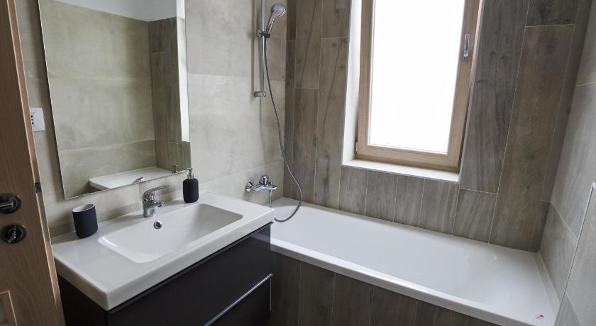 AT Central Apartments photo