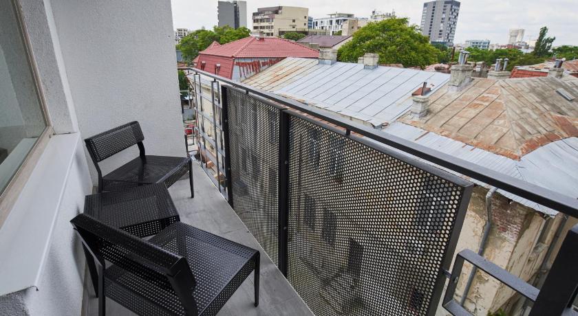 AT Central Apartments photo