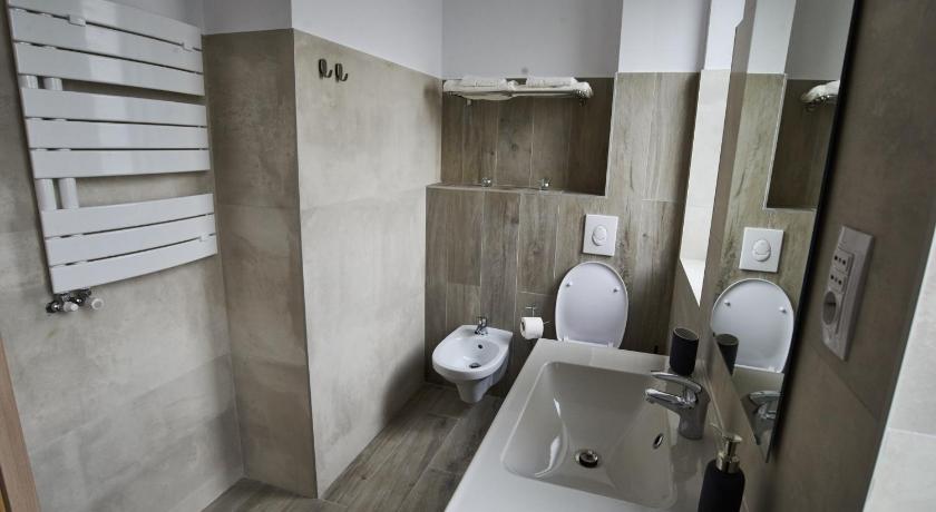 AT Central Apartments photo