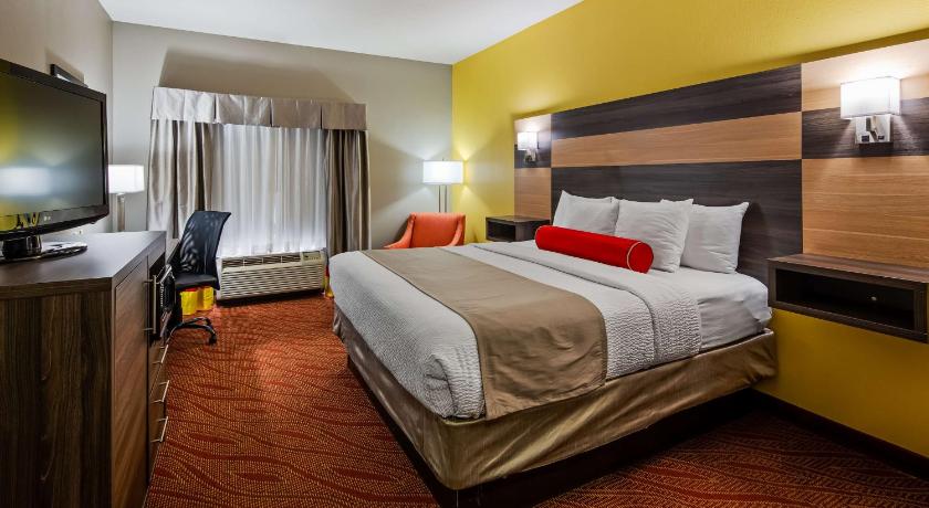 Best Western Plus Midwest City Inn and Suites