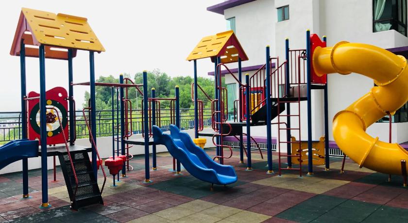 マラッカ Homie6@ The Heights Residence/ 6-7 Pax 4つ星 ゲストハウス 外観