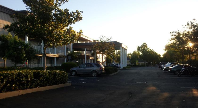 Super 8 By Wyndham Oroville