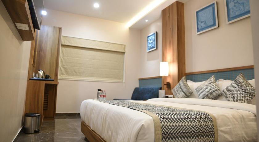 Hotel Hirisa photo