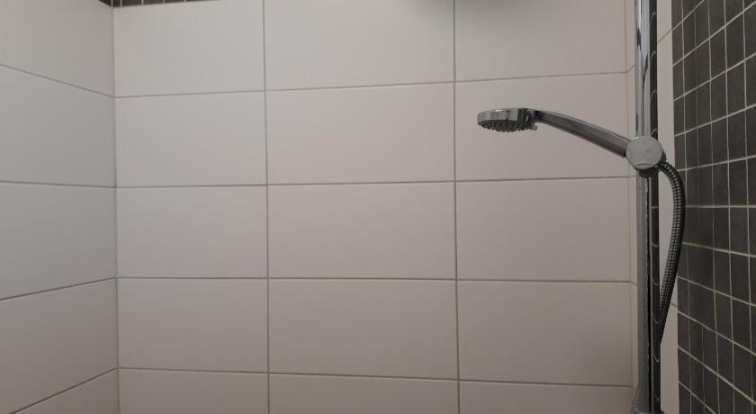 Image of Standard Double Room with Shared Bathroom 6