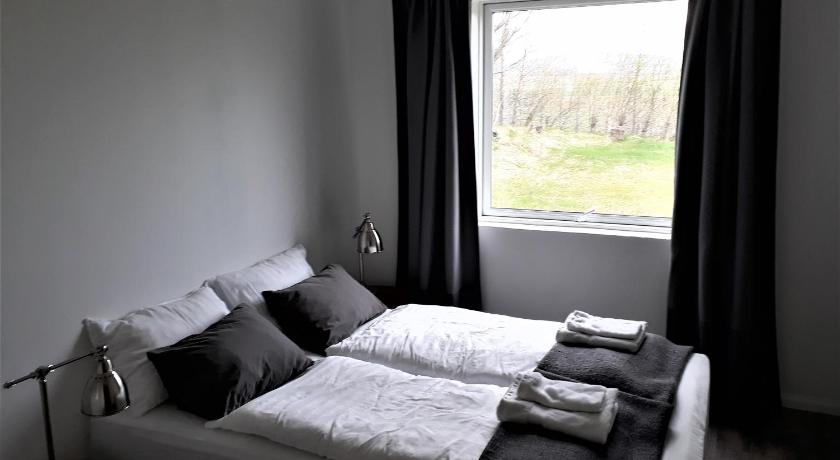 Image of Standard Double Room with Shared Bathroom 1