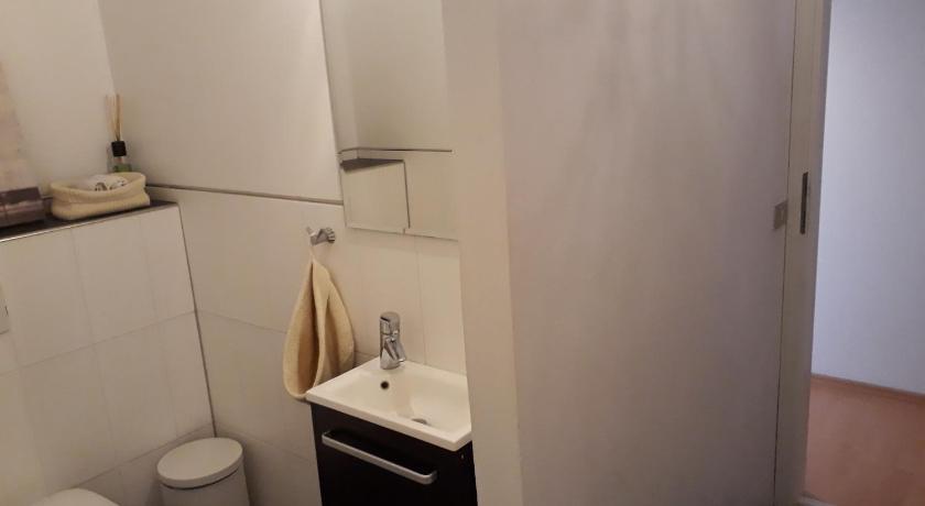 Image of Standard Double Room with Shared Bathroom 2