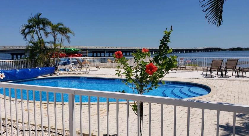 빅 파인 키 OLD WOODEN BRIDGE MARINA 2성급 숙소 부대시설