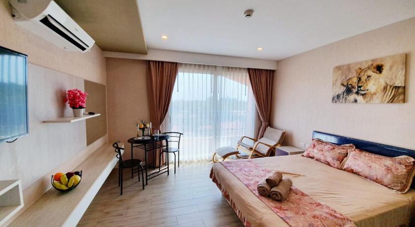 Seven Seas Condo by Dmitrii photo