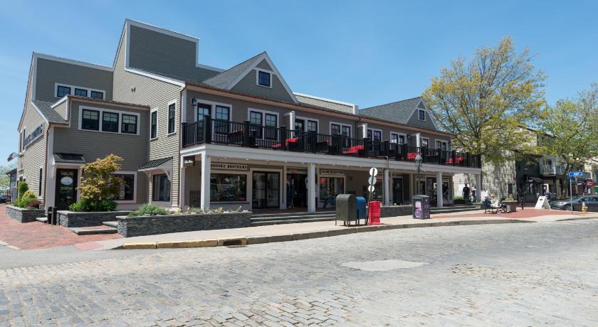 The Newport Lofts - Brick Market Place photo