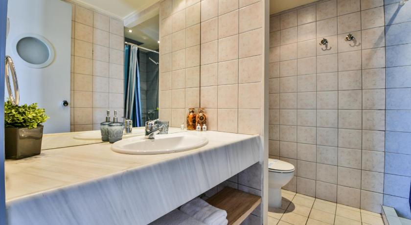 Athens Way Lofts photo