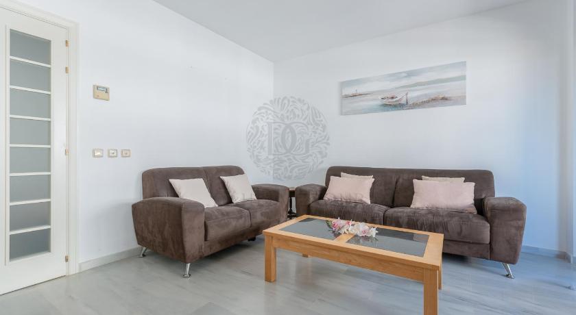 Vista Africa Beach Apartment by Dahlia Group photo
