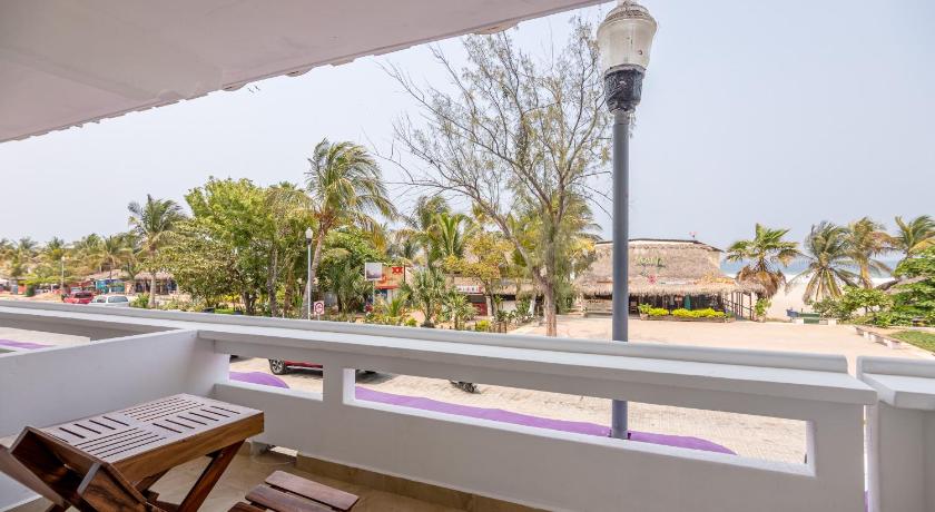 Image of Deluxe Double Room with Side Sea View 1