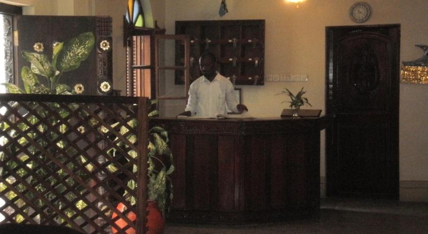 Asmini Palace Hotel photo