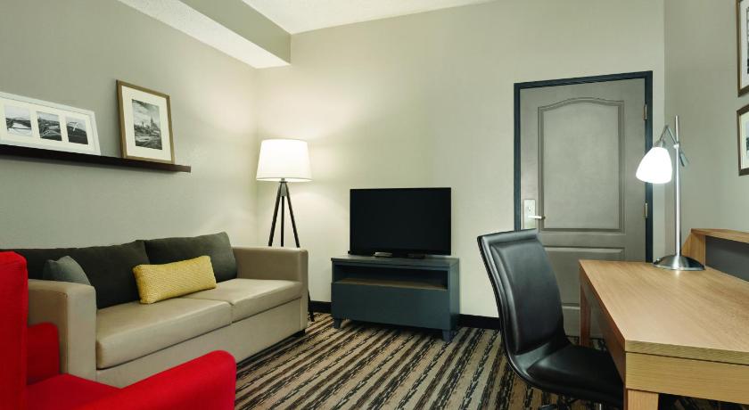 Country Inn & Suites by Radisson, Nashville Airport East, TN