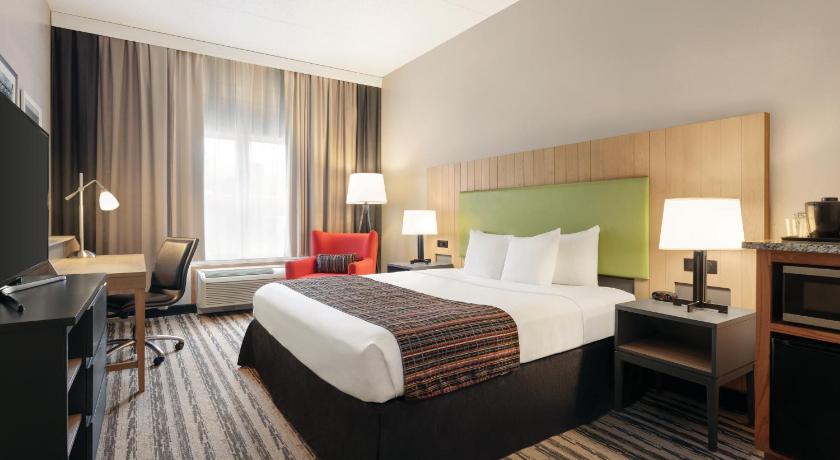 Country Inn & Suites by Radisson, Nashville Airport East, TN