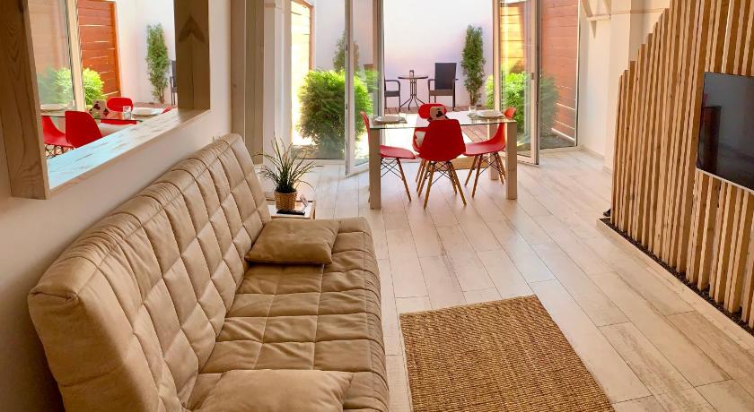 2-level apartments with terrace in the center of Vitebsk — Hotel in Vitebsk