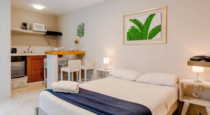 Rentalife Playa — Hotel in Playa Del Carmen