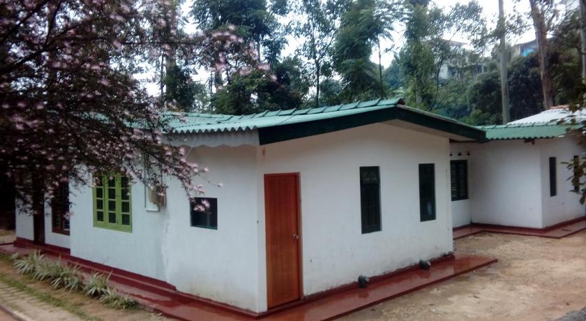 Tree House Holiday Home — Hotel in Diyatalawa