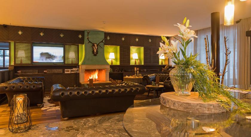 Alpin Natur Hotel Bruckele photo
