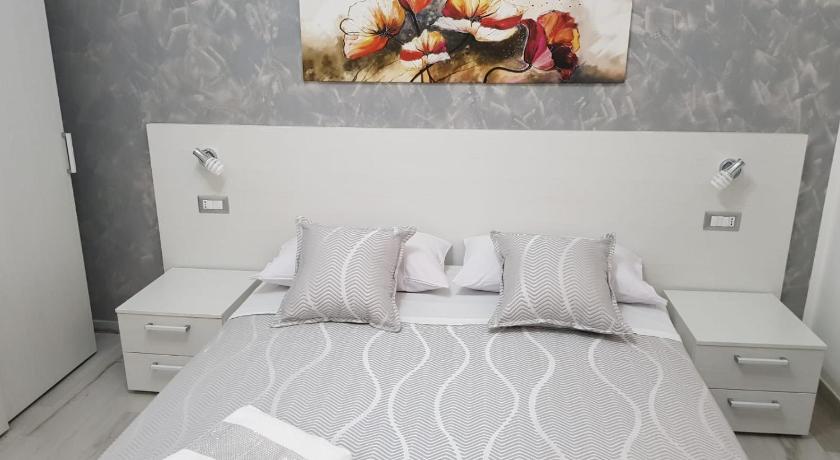 Appartamenti Edia — Hotel in Lampedusa
