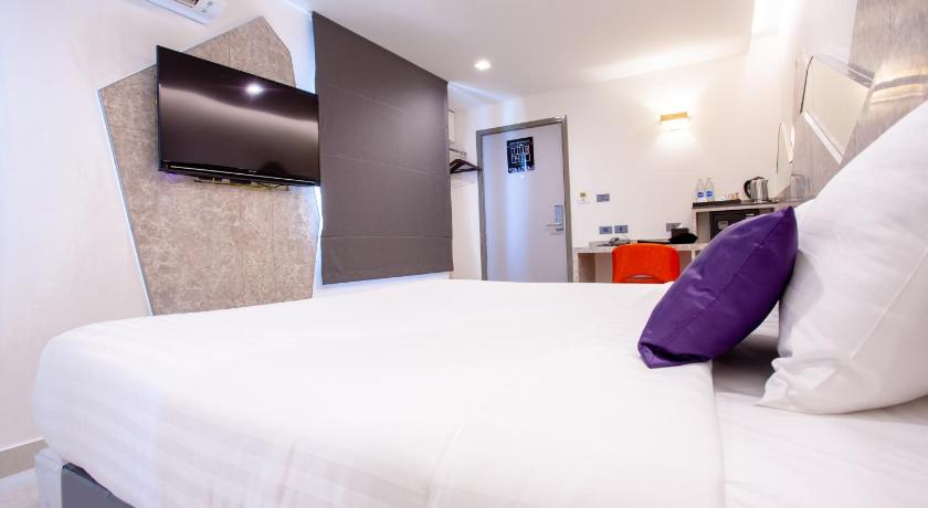 Image of Deluxe Double Room 15