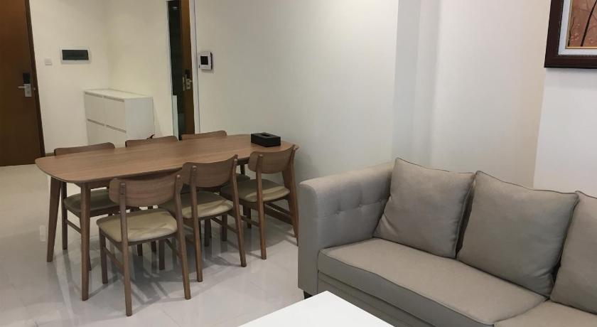 Capitalland's Service Apartment Park 2 Vinhomes photo