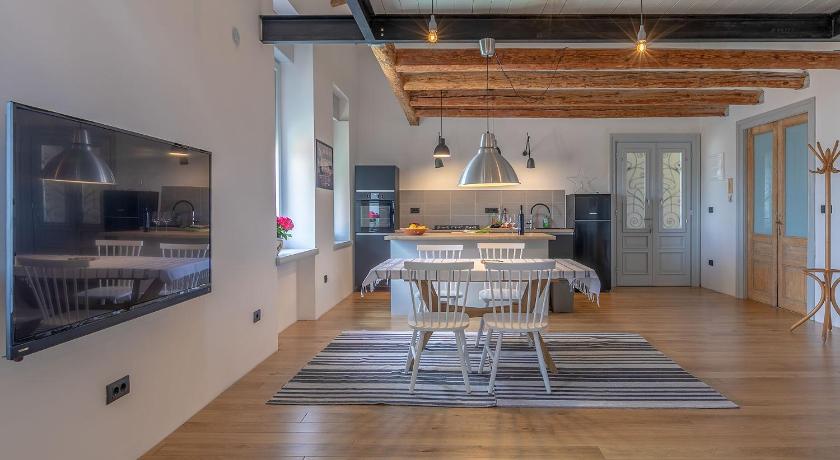 Apartman Bjork — Hotel in Pula