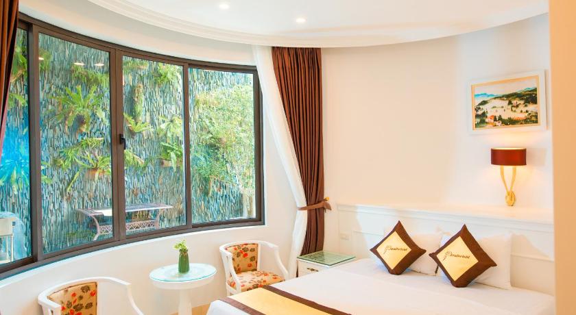 PARADISE HOTEL photo
