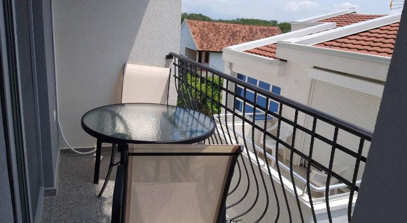 Hotel Gothia Ulcinj photo