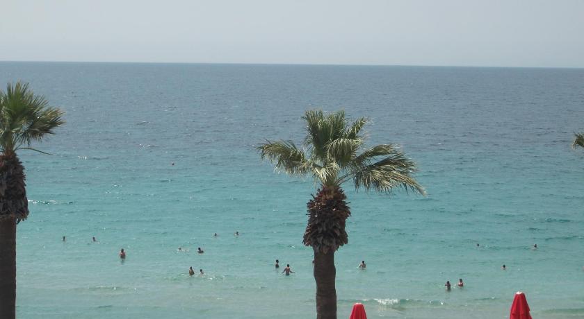 Villa Beach photo