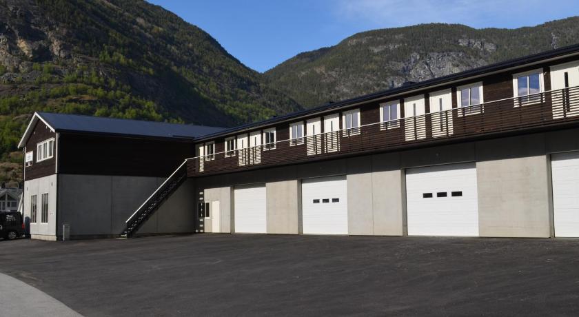 Einemo Apartments — Hotel in Laerdal