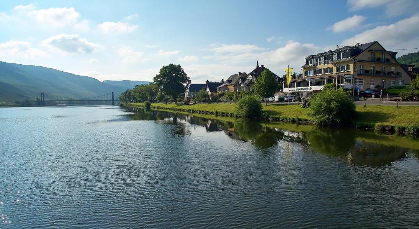 Sonnenuhr