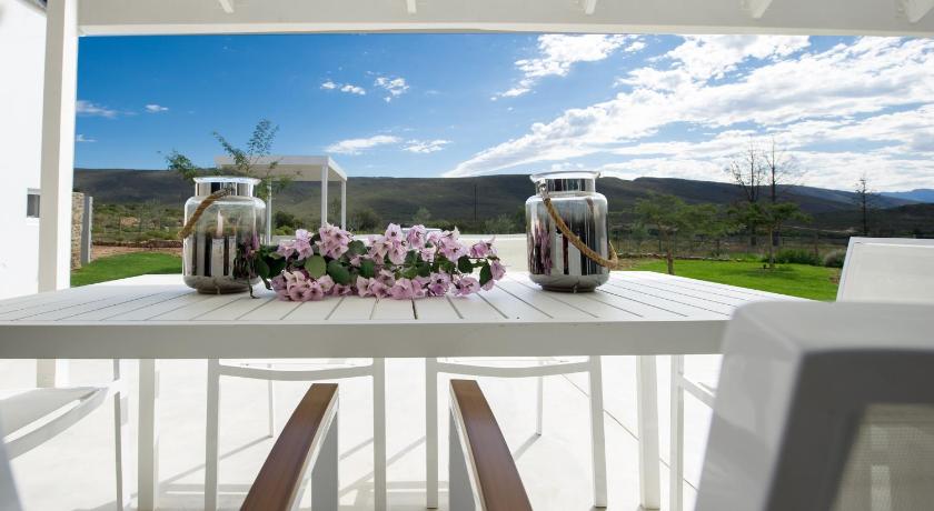 Lucky Crane Villas photo