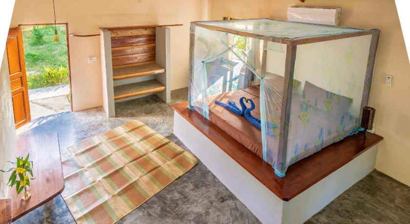 Image of Beach Front Superior Villa with Air Conditioning and Hot Water 0