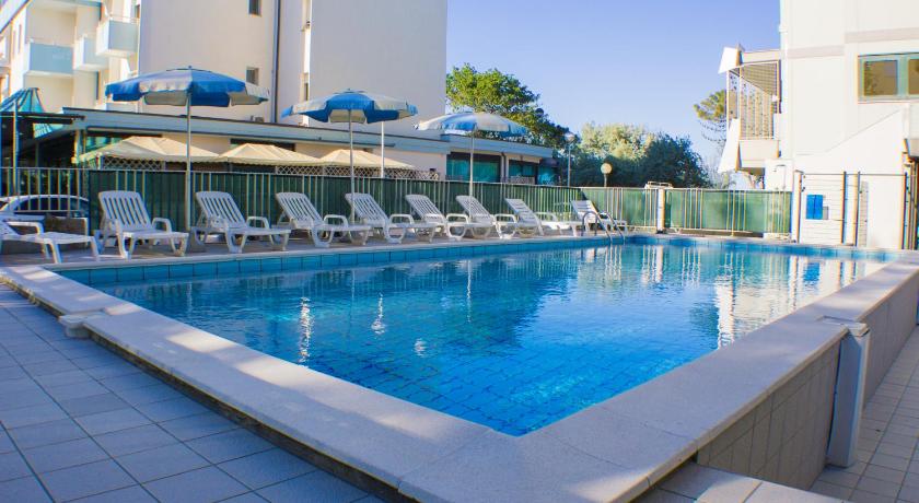 Hotel Brasilia — Hotel in Ravenna