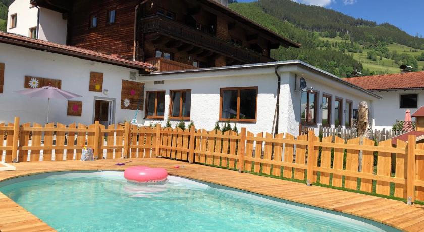 Apartments Chalet Sonnentanz — Hotel in Piesendorf