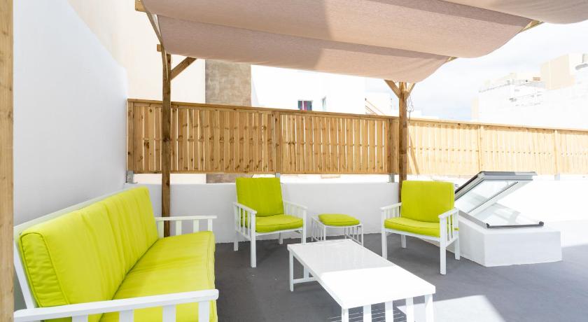 The wave house El Medano — Hotel in Tenerife