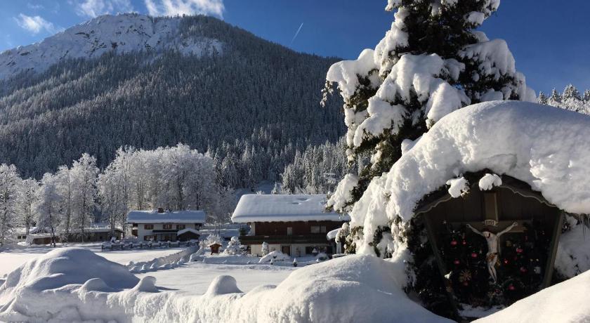 Hotel - Pension Alpenstern photo