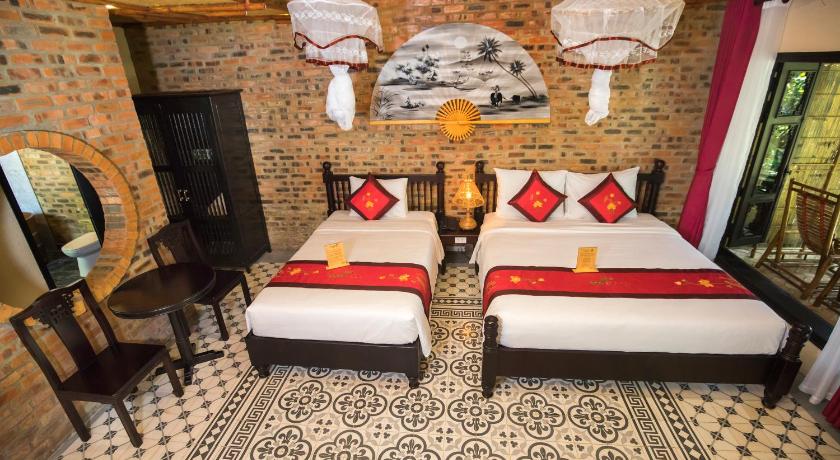 Image of Deluxe Family Room 0