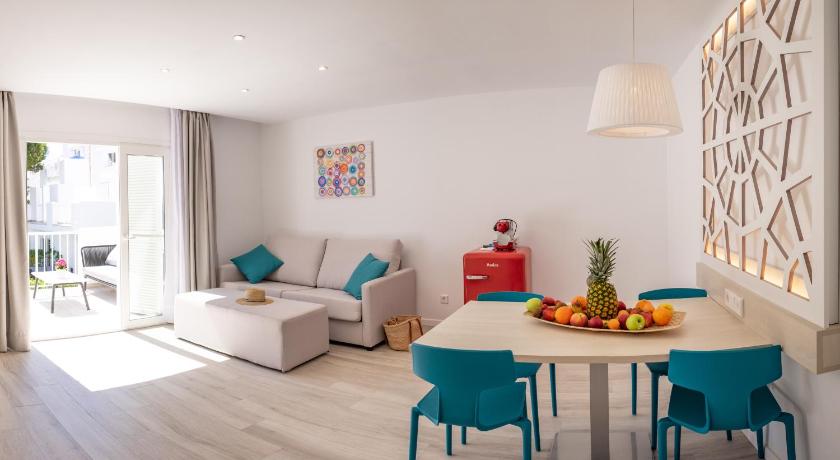 Hotel Club Es Talaial