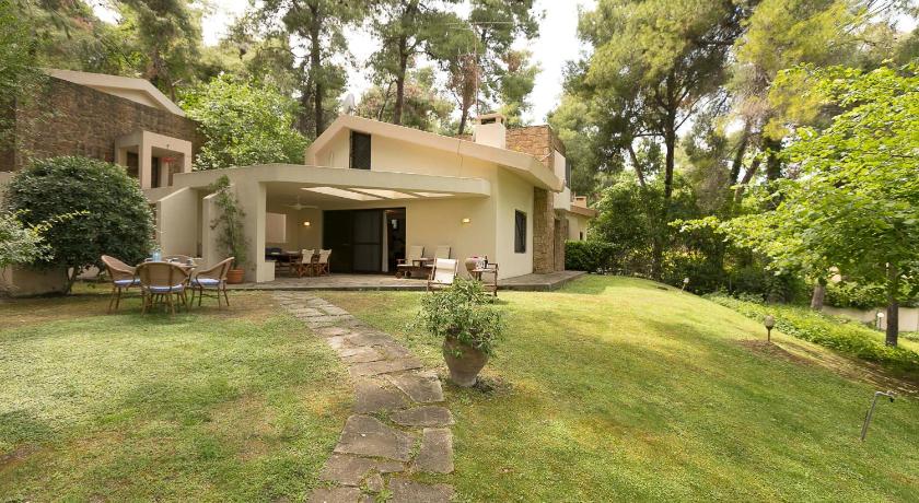 #FLH - Mediterrane Pool Villa 2 — Hotel in Chalkidiki