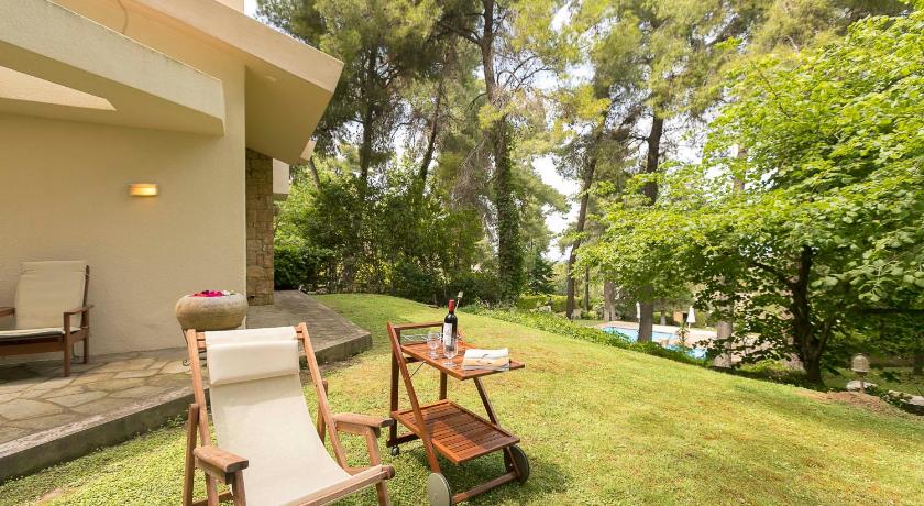 #FLH - Mediterrane Pool Villa 2 photo