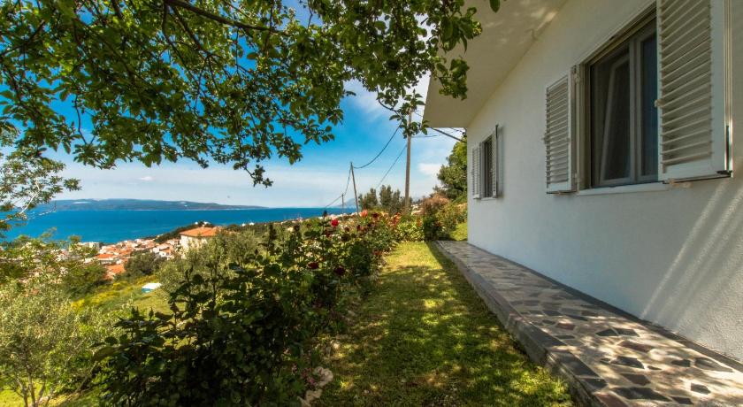 Vacation Home Petar photo