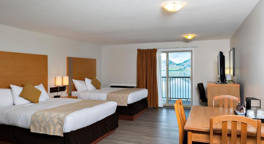 Coast Osoyoos Beach Hotel