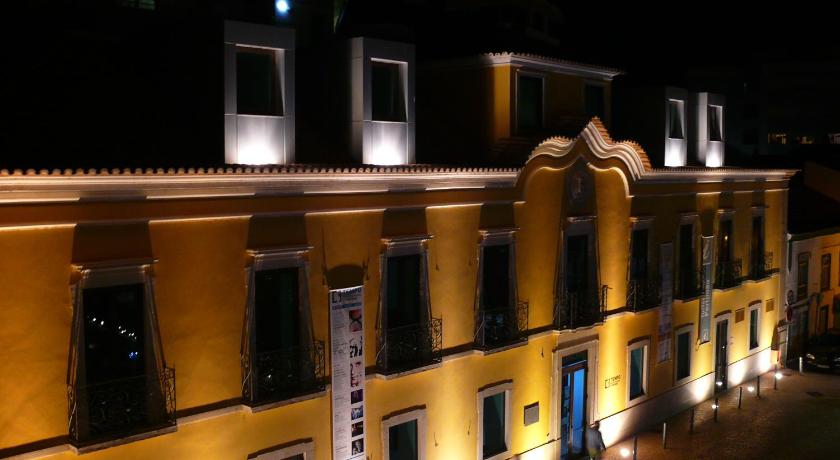 Temple Suites Guesthouse — Hotel in Portimao