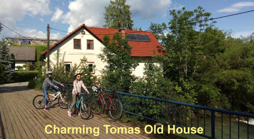 Tomas Old House - River Apartments — Hotel in Visoko