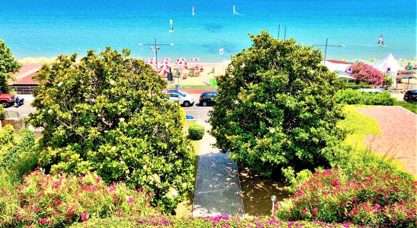 Villa Magnolia — Hotel in Formia