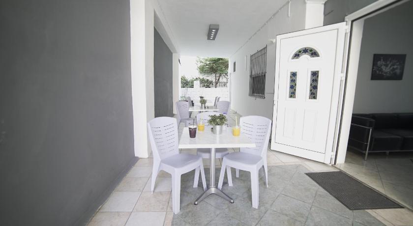 Hermioni Inn photo
